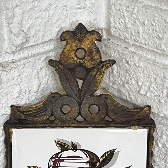 VTG Cast Iron Ceramic Tile Footed Trivet PEACHES in Brandy Rustic MCM Farmhouse - Picture 12 of 13